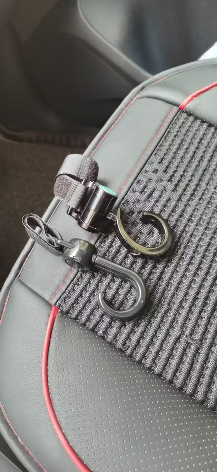 Hook assembly